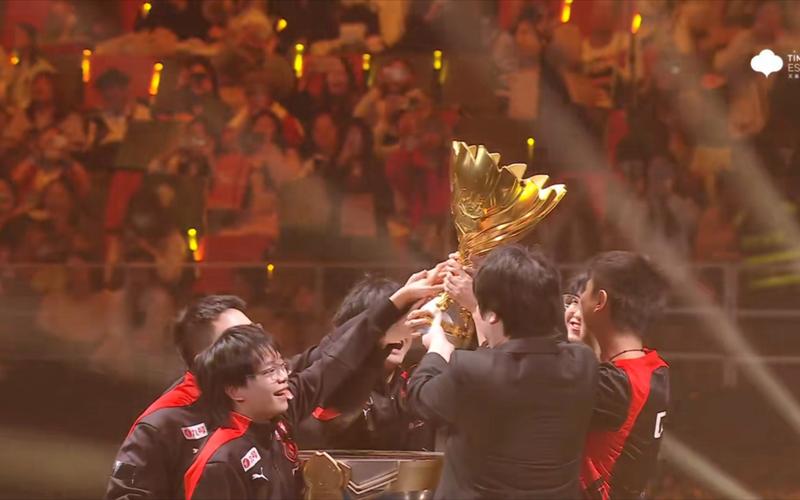 英雄联盟LEC季后赛，FNC以3-0的比分横扫MSF，确定了世界赛名额