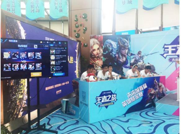 RNG官宣：原学院队中单选手Xzz正式上调至主队